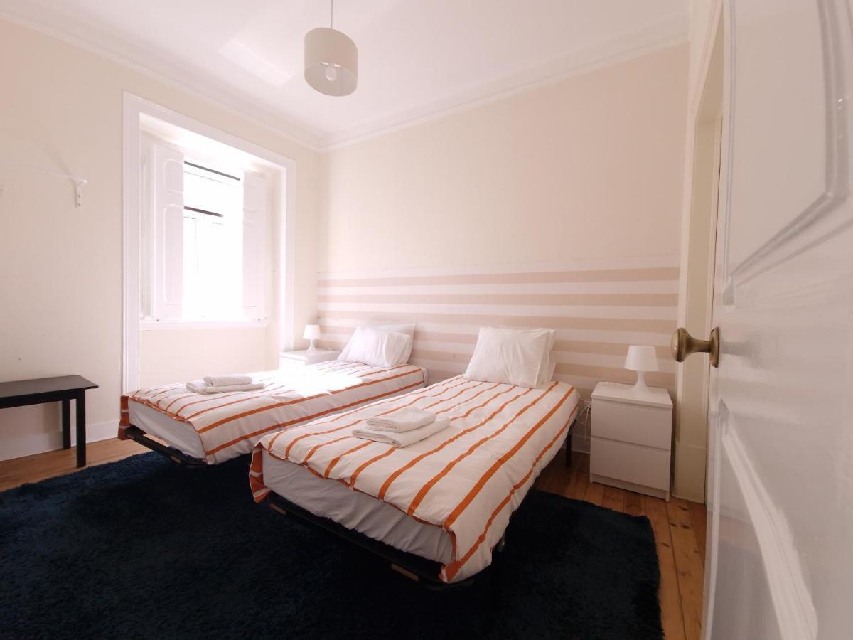 New! Cozy Apartment In The Center Lisboa Extérieur photo